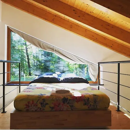 Al Boschetto Bed & Breakfast